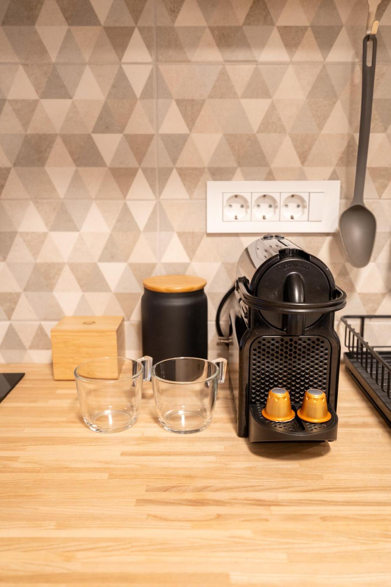 Loft With 2 Bedrooms - Historical District ロヴィニ エクステリア 写真